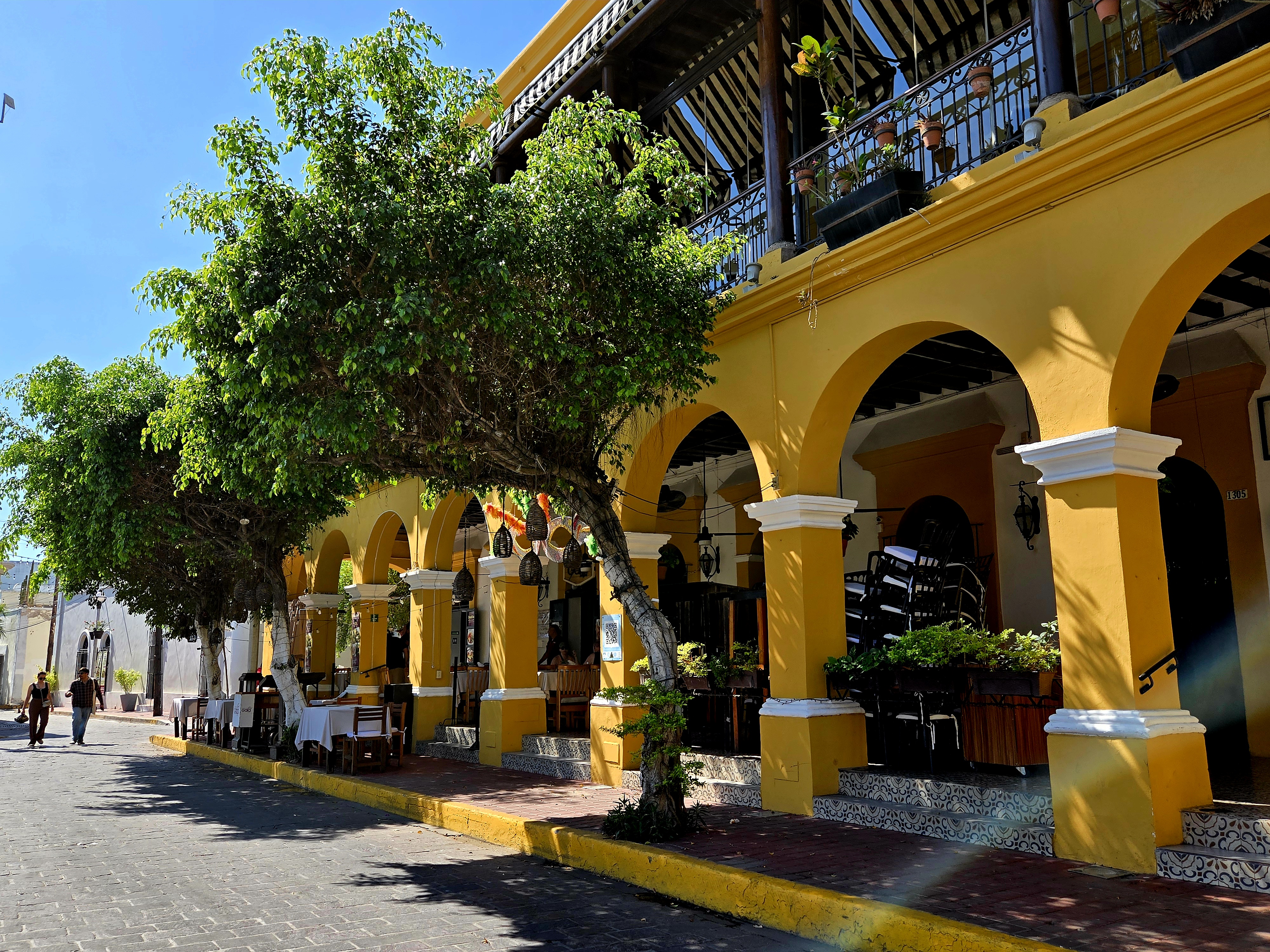 Courtyard by Marriott Mazatlan Old Town Courtyard by Marriott Mazatlan Old Town