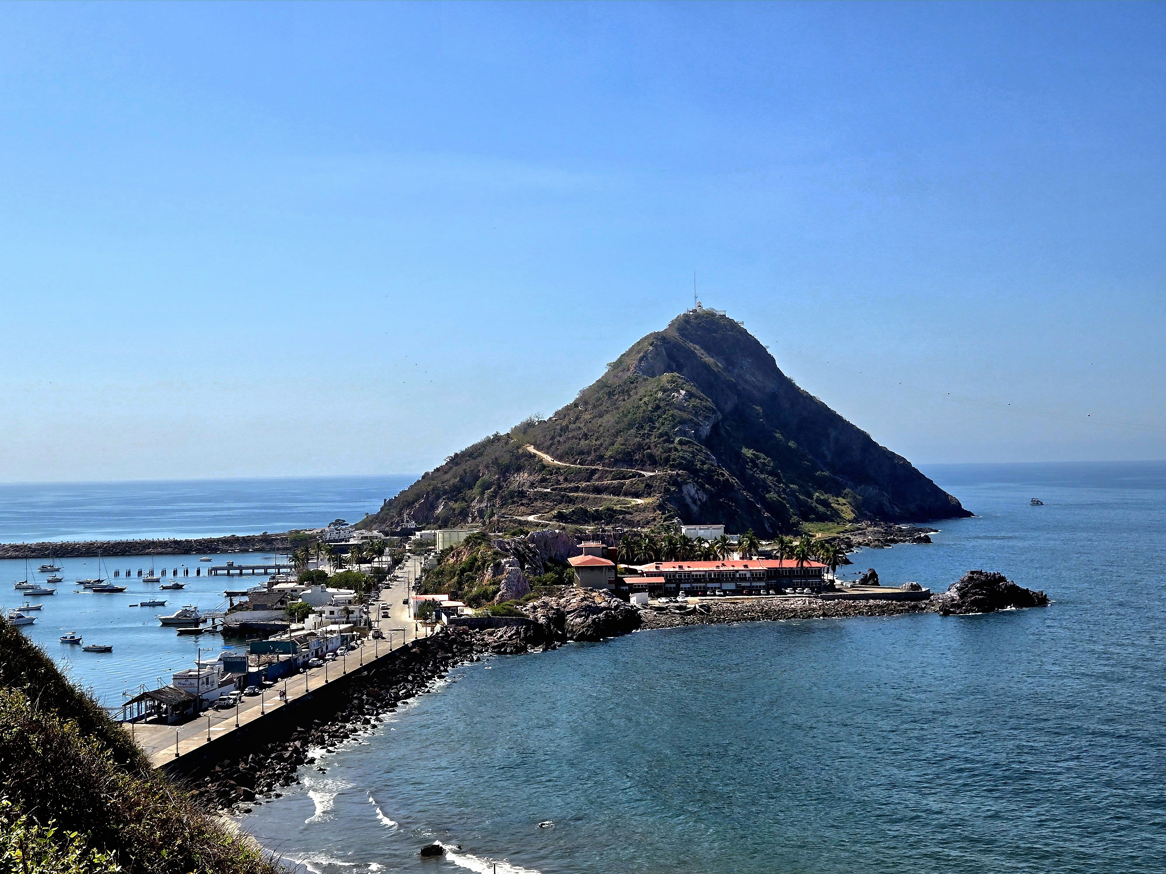 DoubleTree by Hilton Mazatlan Coastline