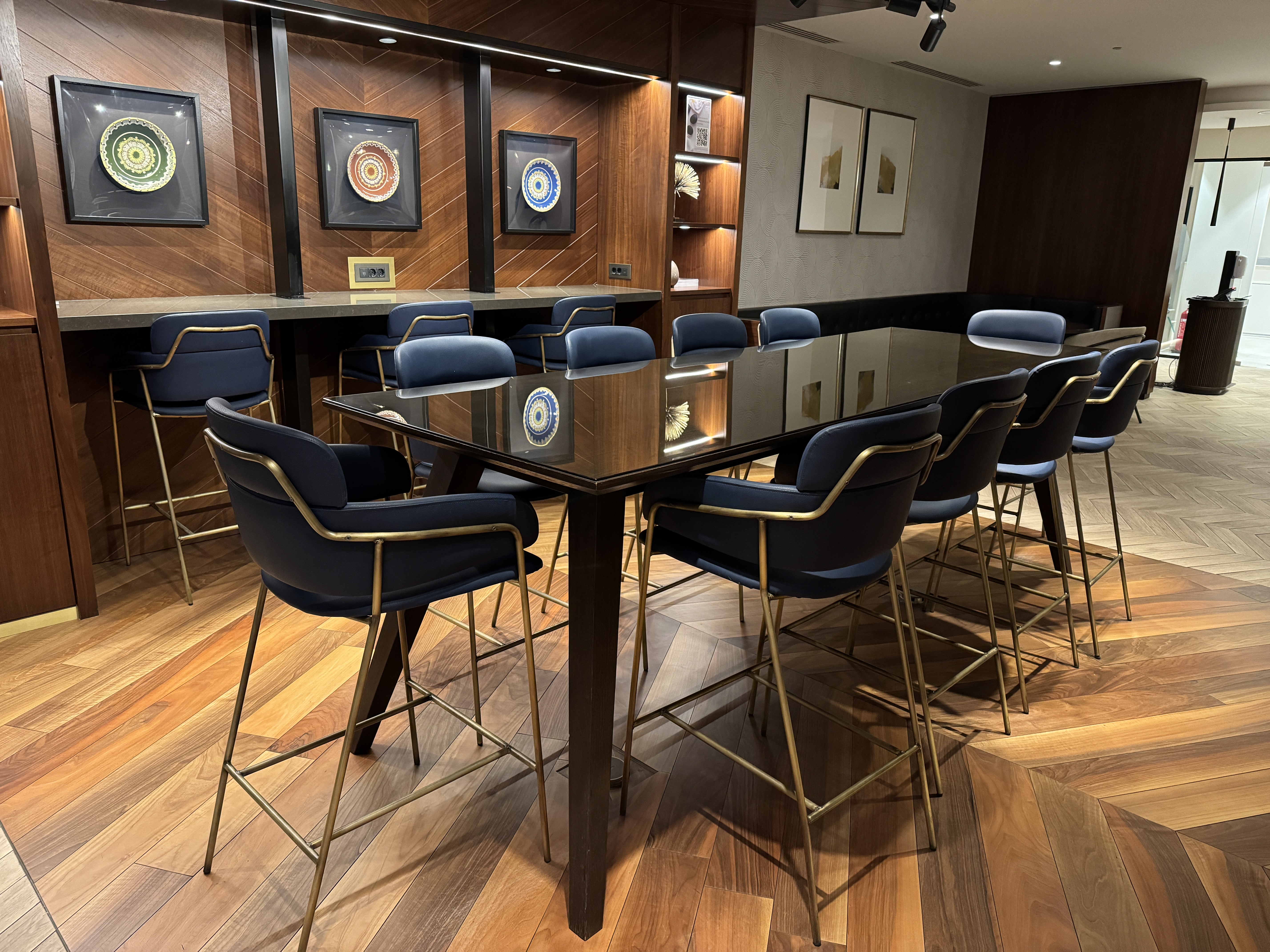 Hyatt Regency Sofia Club conference table