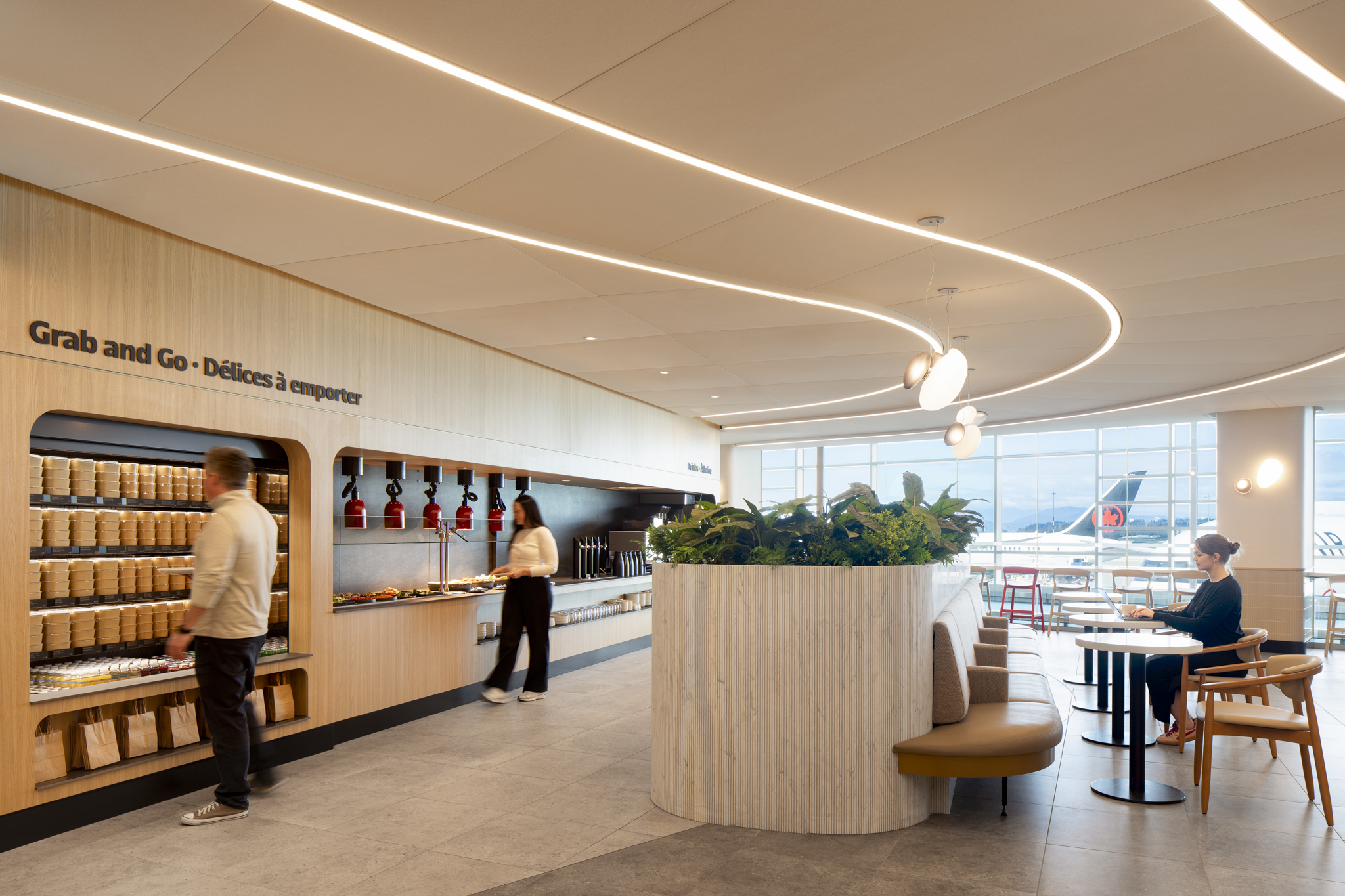 Air Canada Cafe at Montreal Airport
