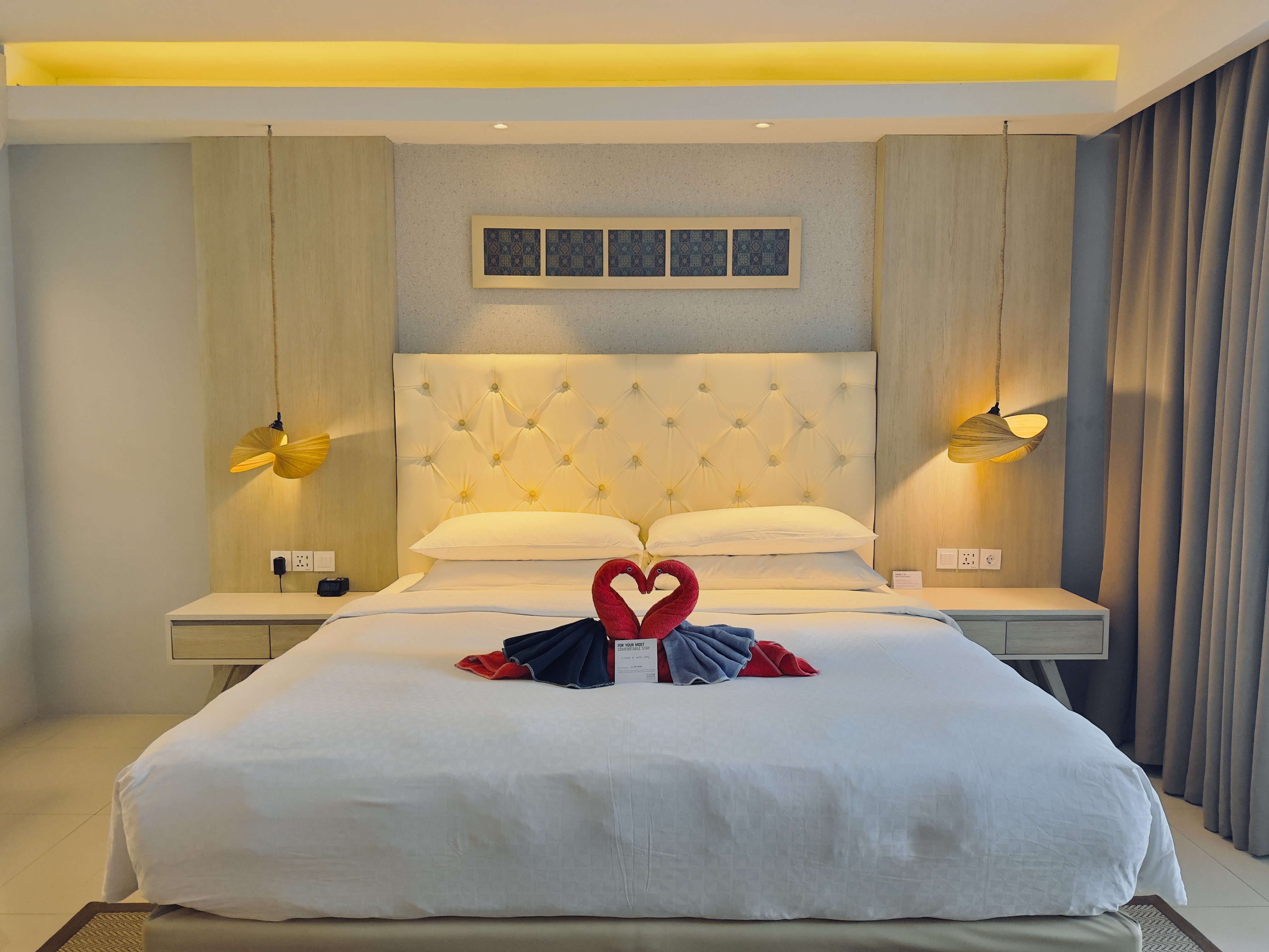 Four Points by Sheraton Bali, Kuta bed front