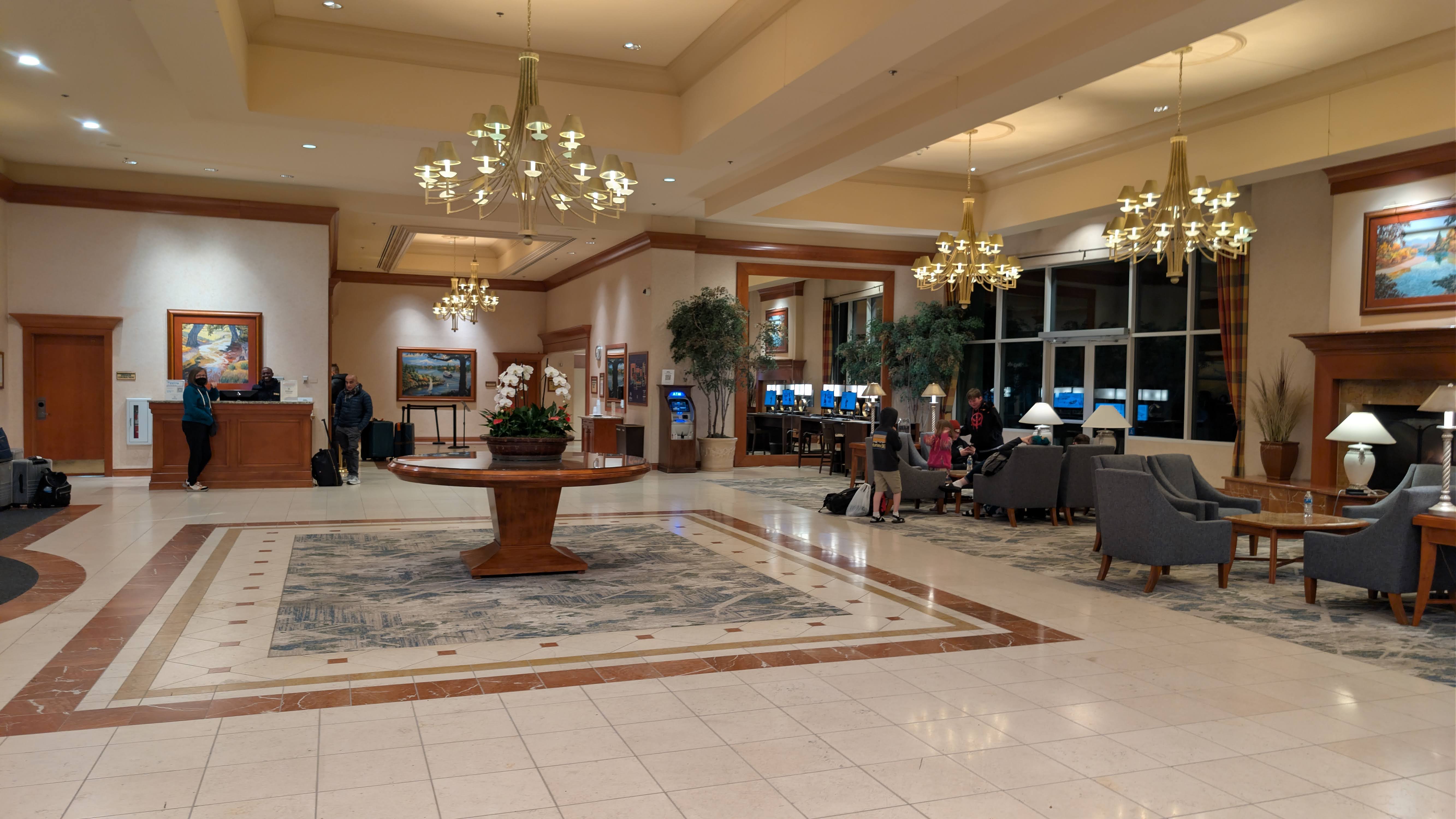 Hilton Seattle Airport & Conference Center main lobby Hilton Seattle Airport & Conference Center main lobby