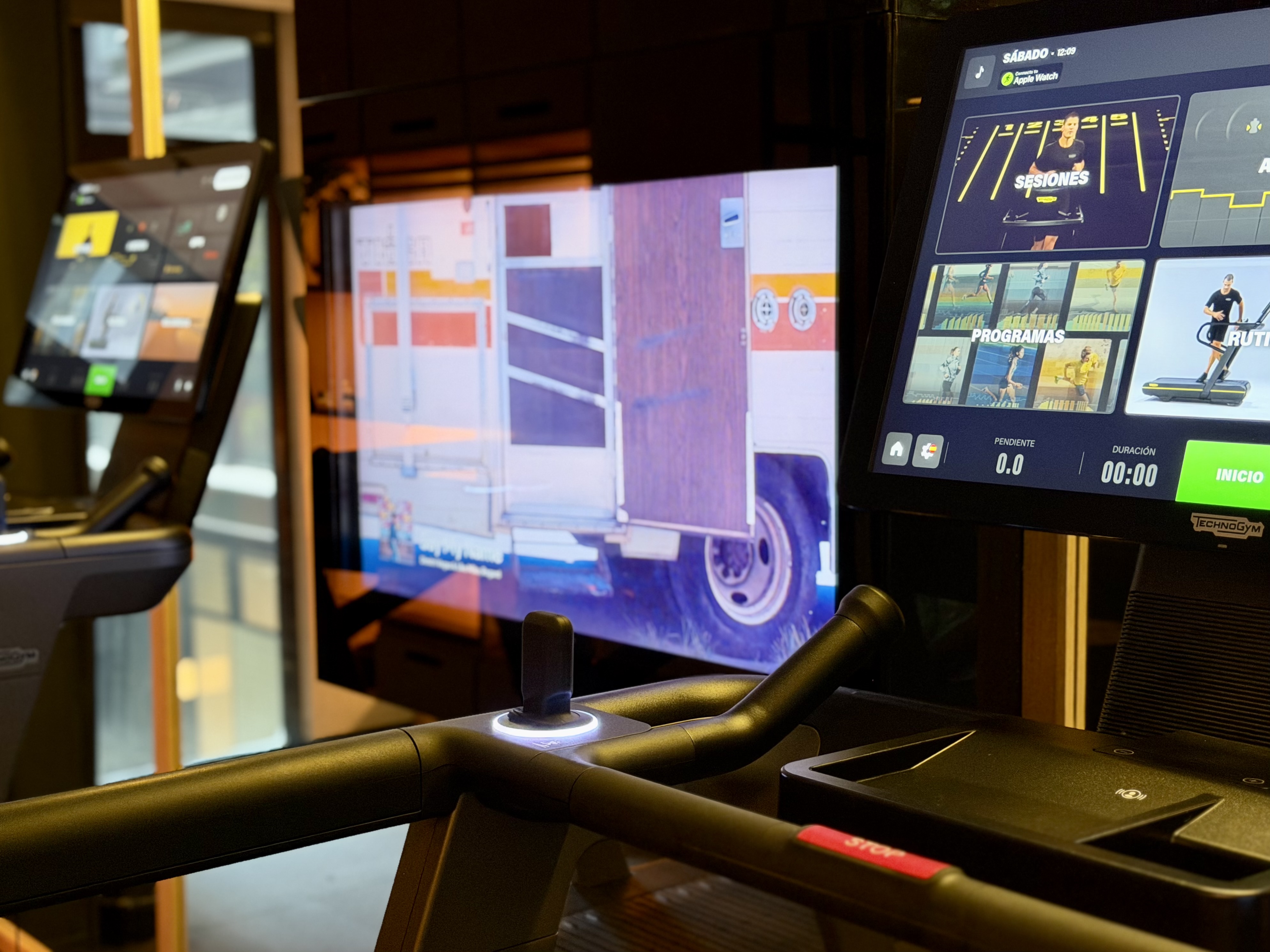 Hyatt Click Clack Medellin gym treadmills