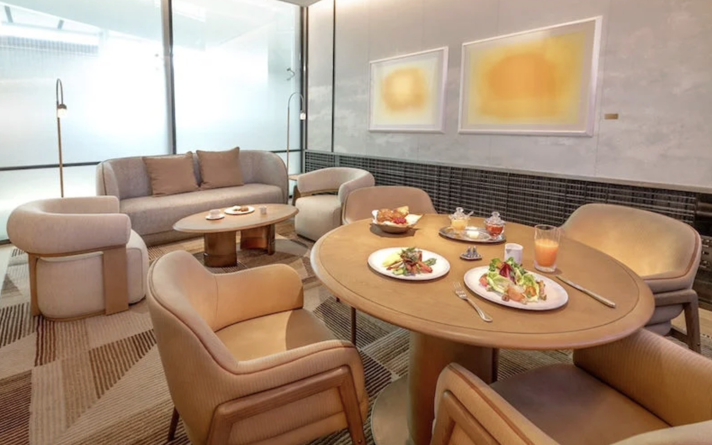 Korean Air first class lounge suite