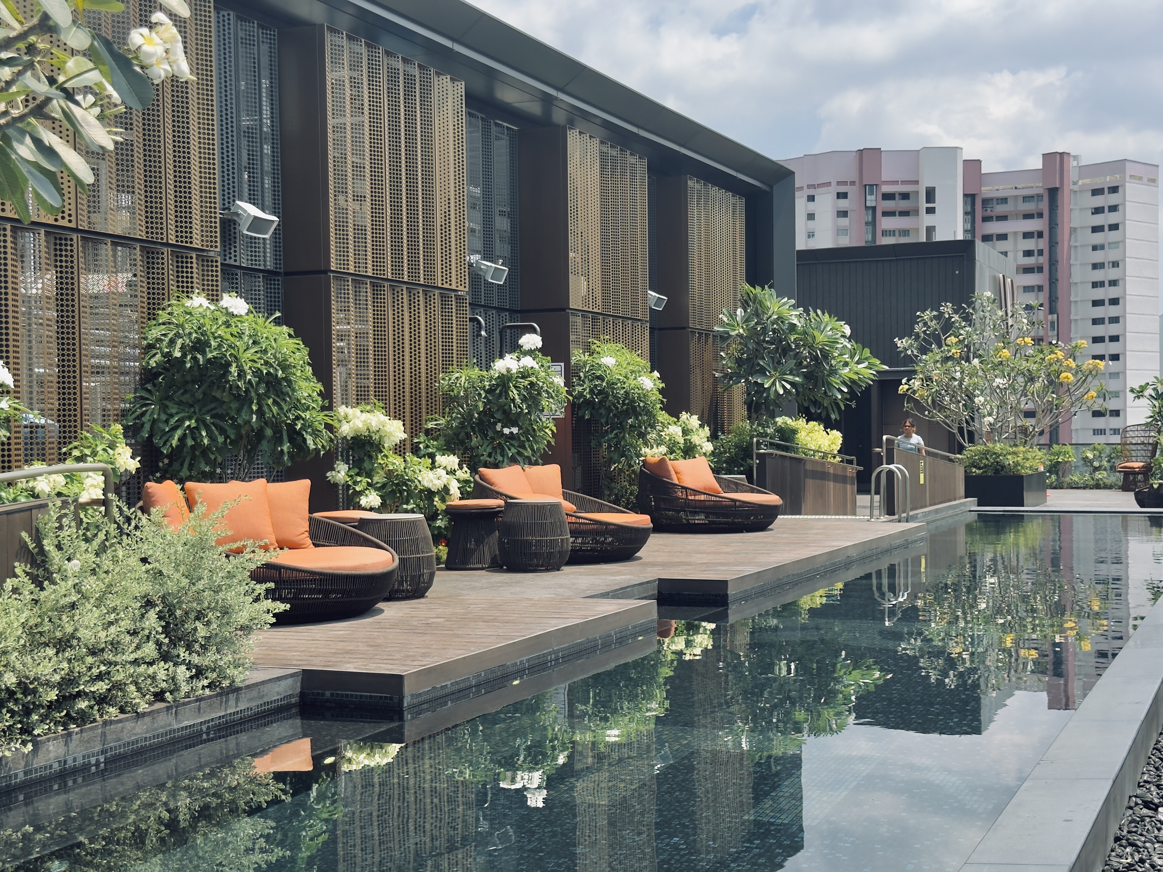 Varel Singapore pool Varel Singapore pool