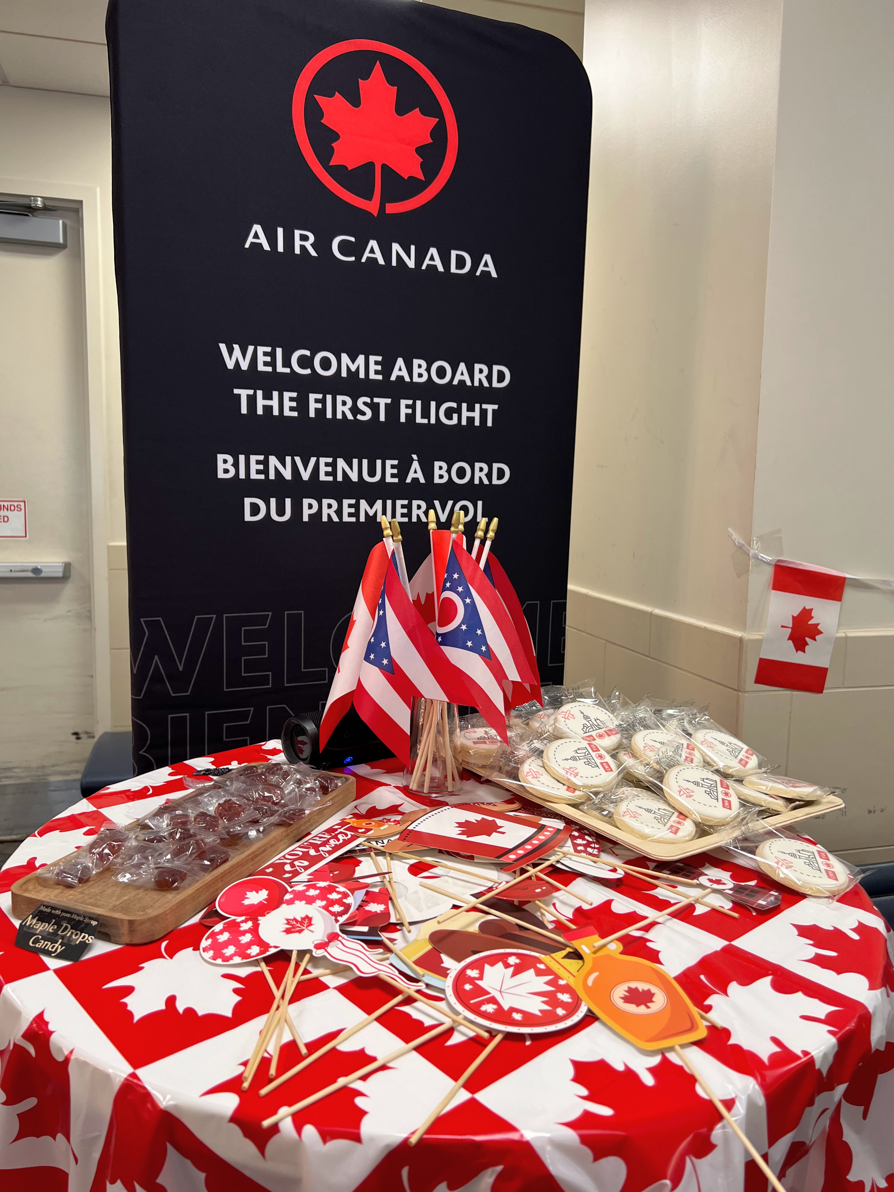 Air Canada’s first flight from Columbus to Montreal Air Canada's first flight from Columbus to Montreal
