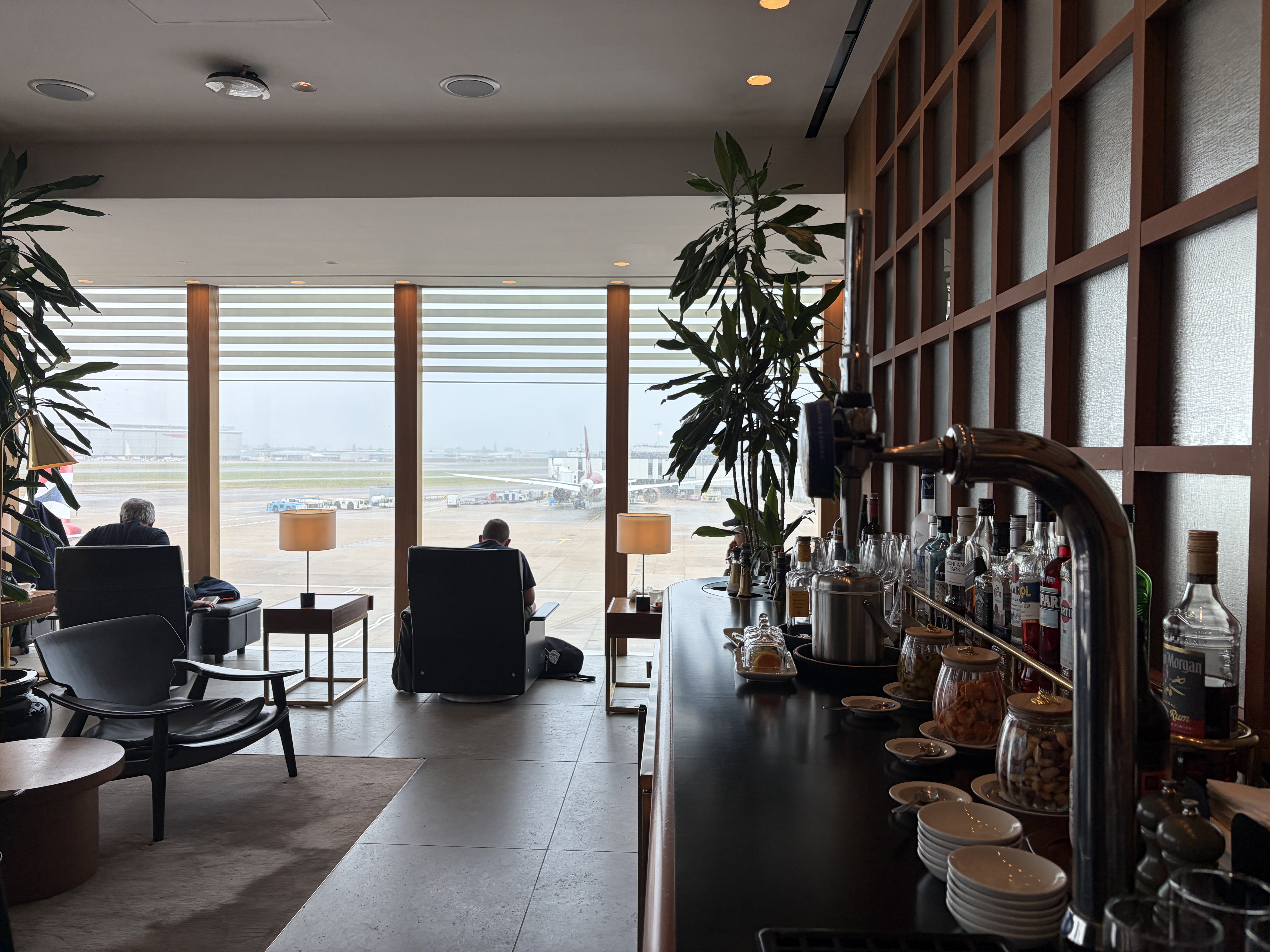 Cathay Pacific First Lounge LHR seating