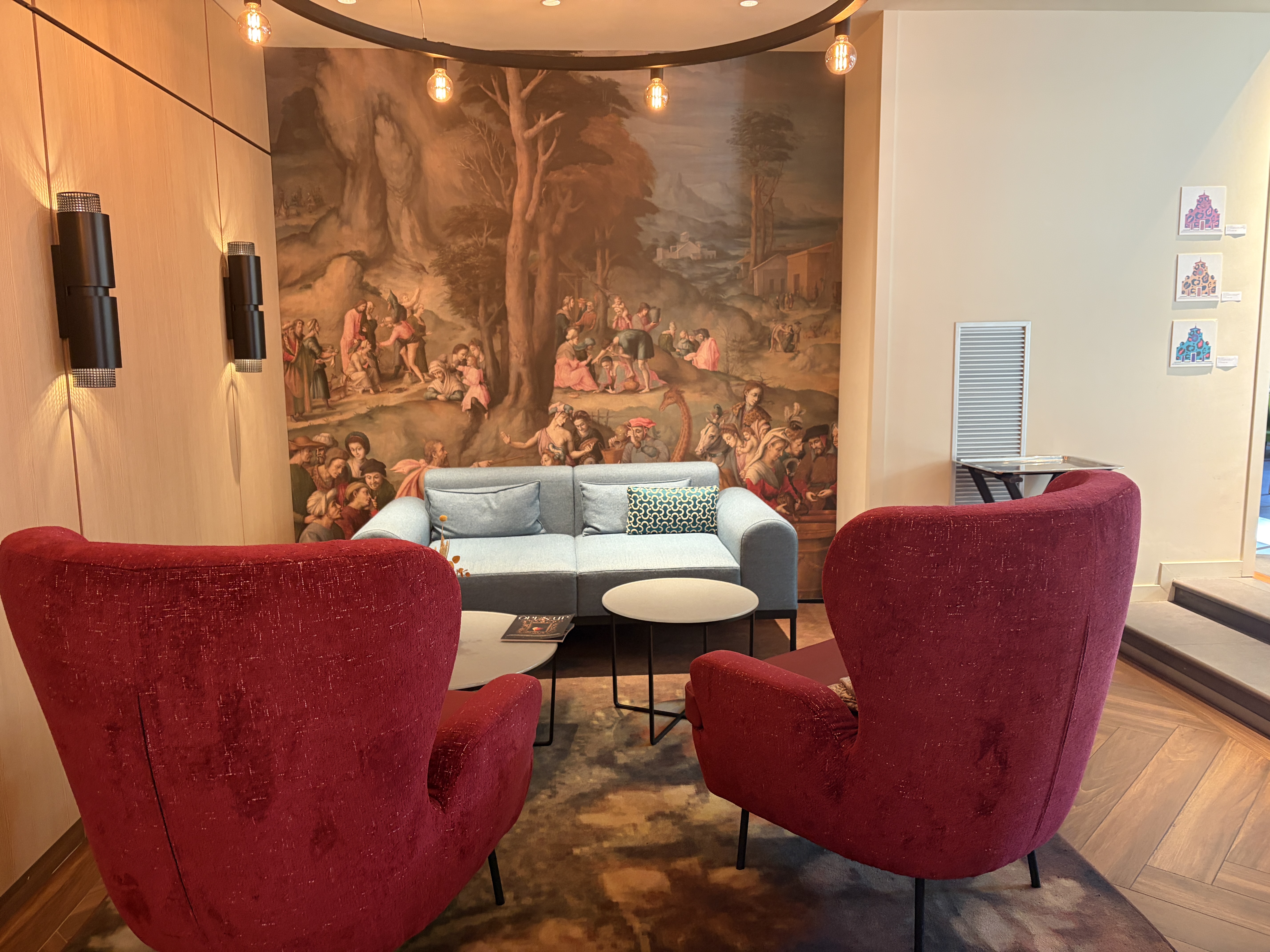 Hotel Indigo Florence restaurant seating