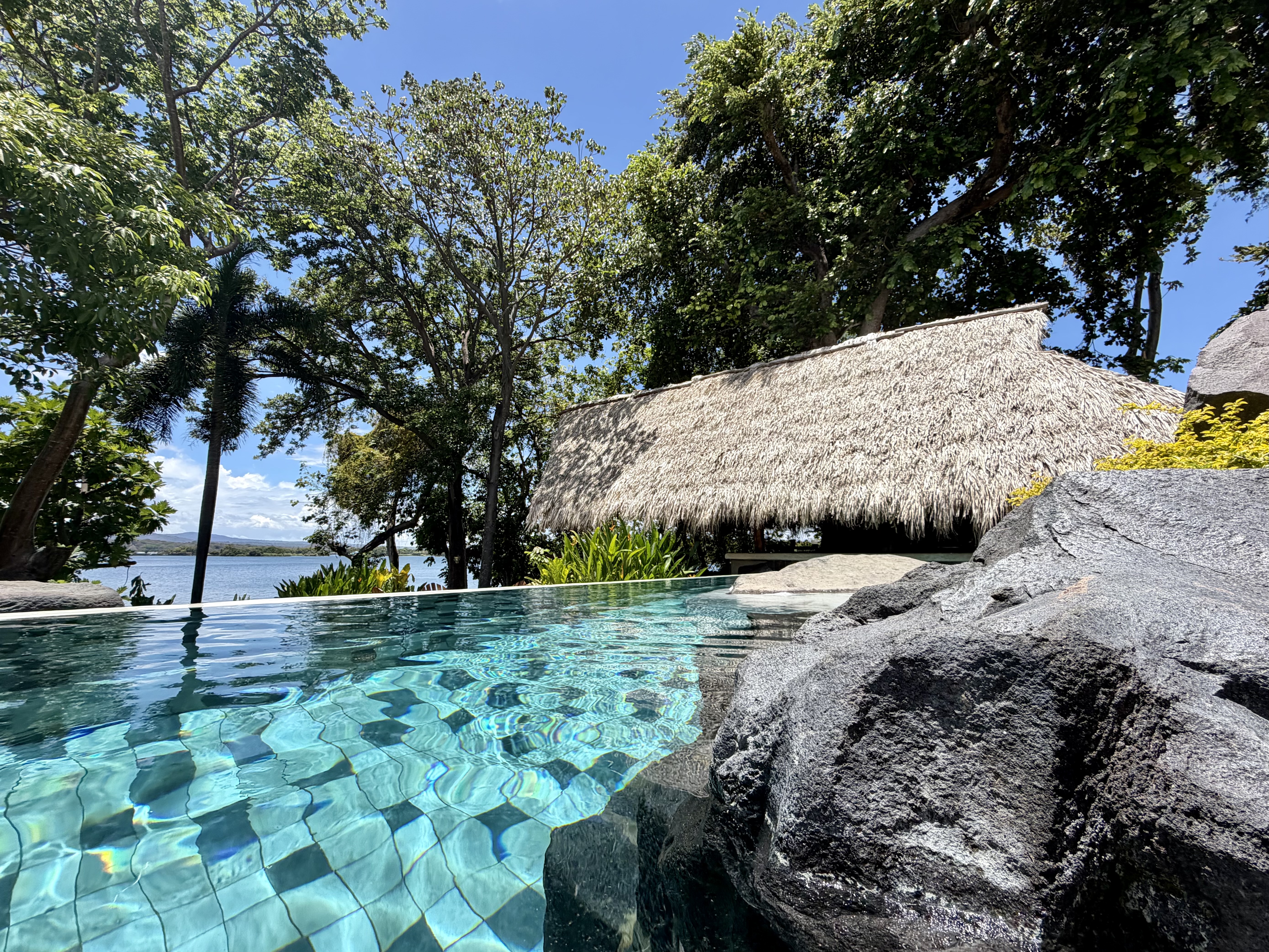 Jicaro Island pool close up