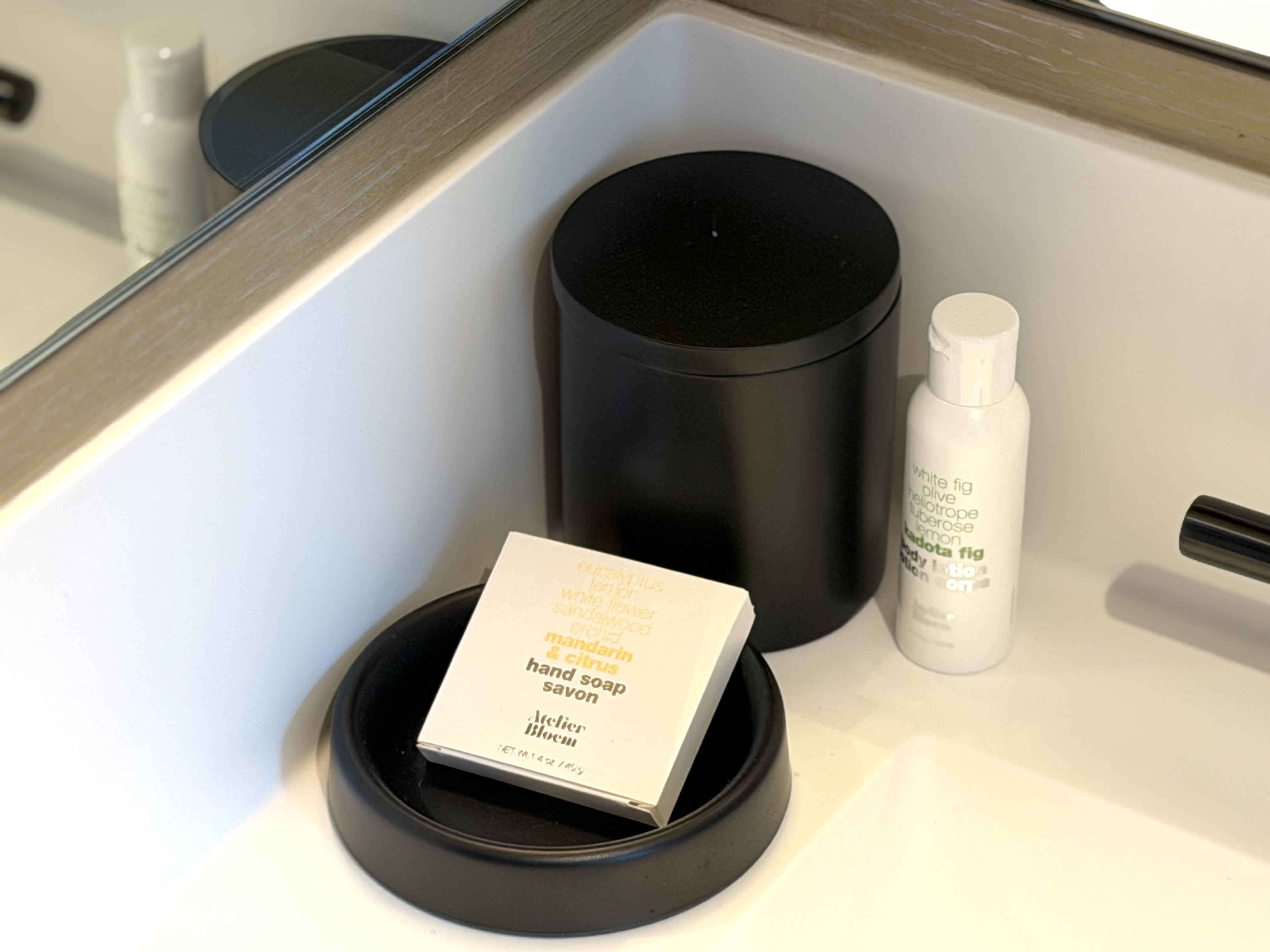 Kimpton Era New York bathroom amenities