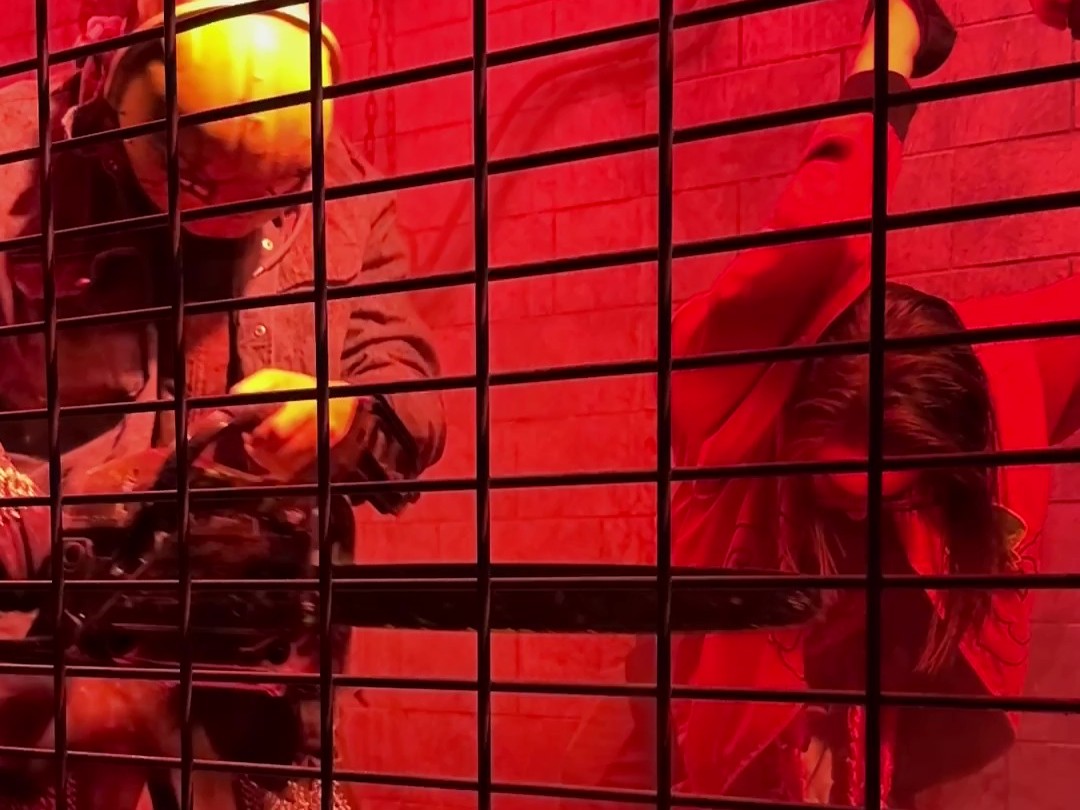 Universal Horror Unleashed Las Vegas chainsaw interaction