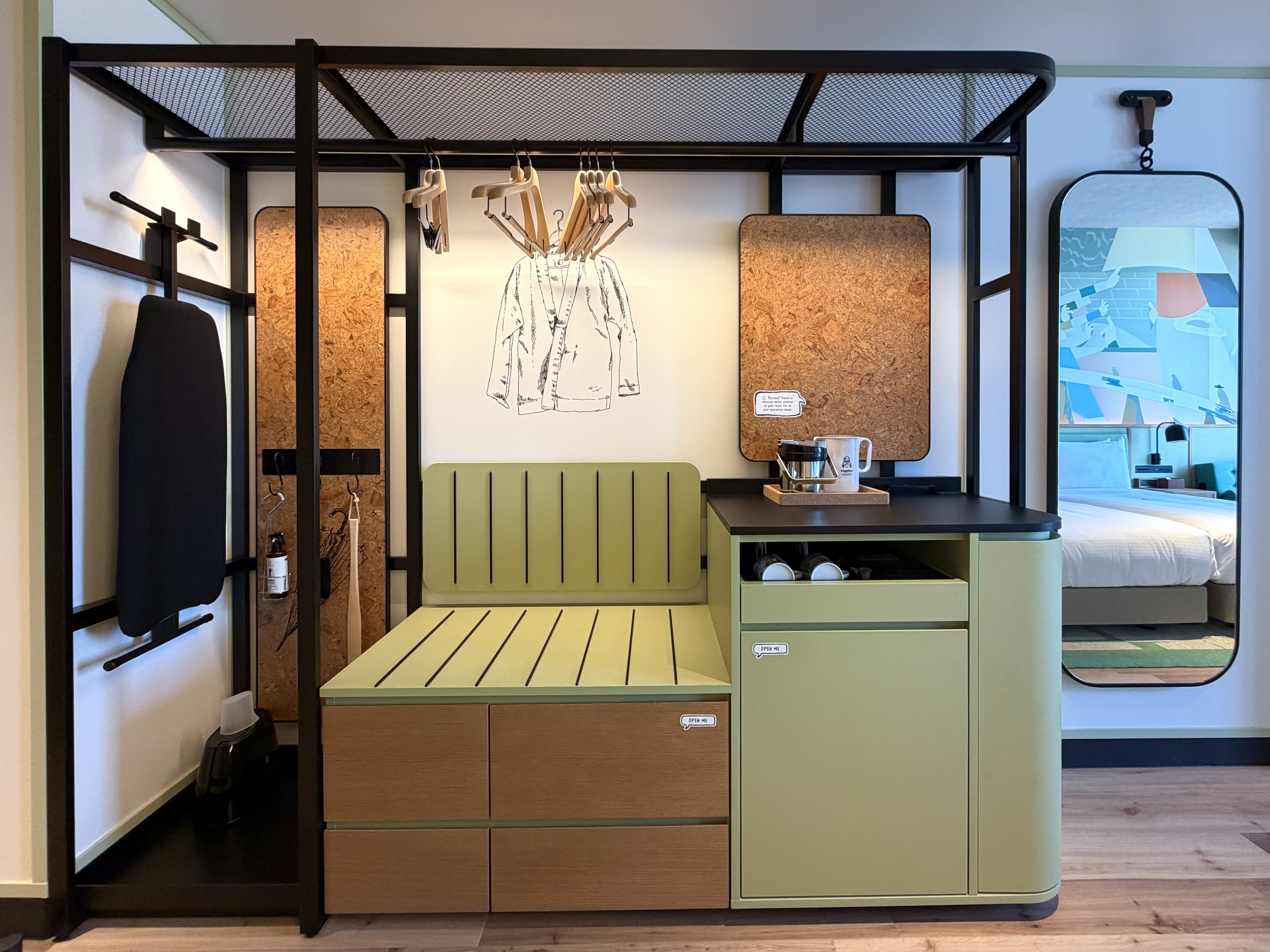 Caption by Hyatt Kabutocho Tokyo room storage