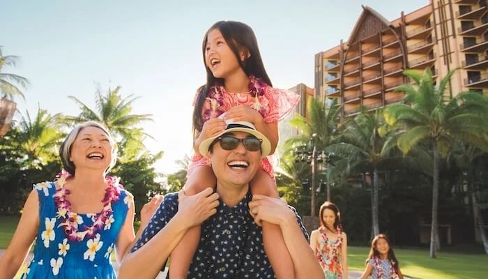 Disney Visa card restaurant bill Disney Aulani family