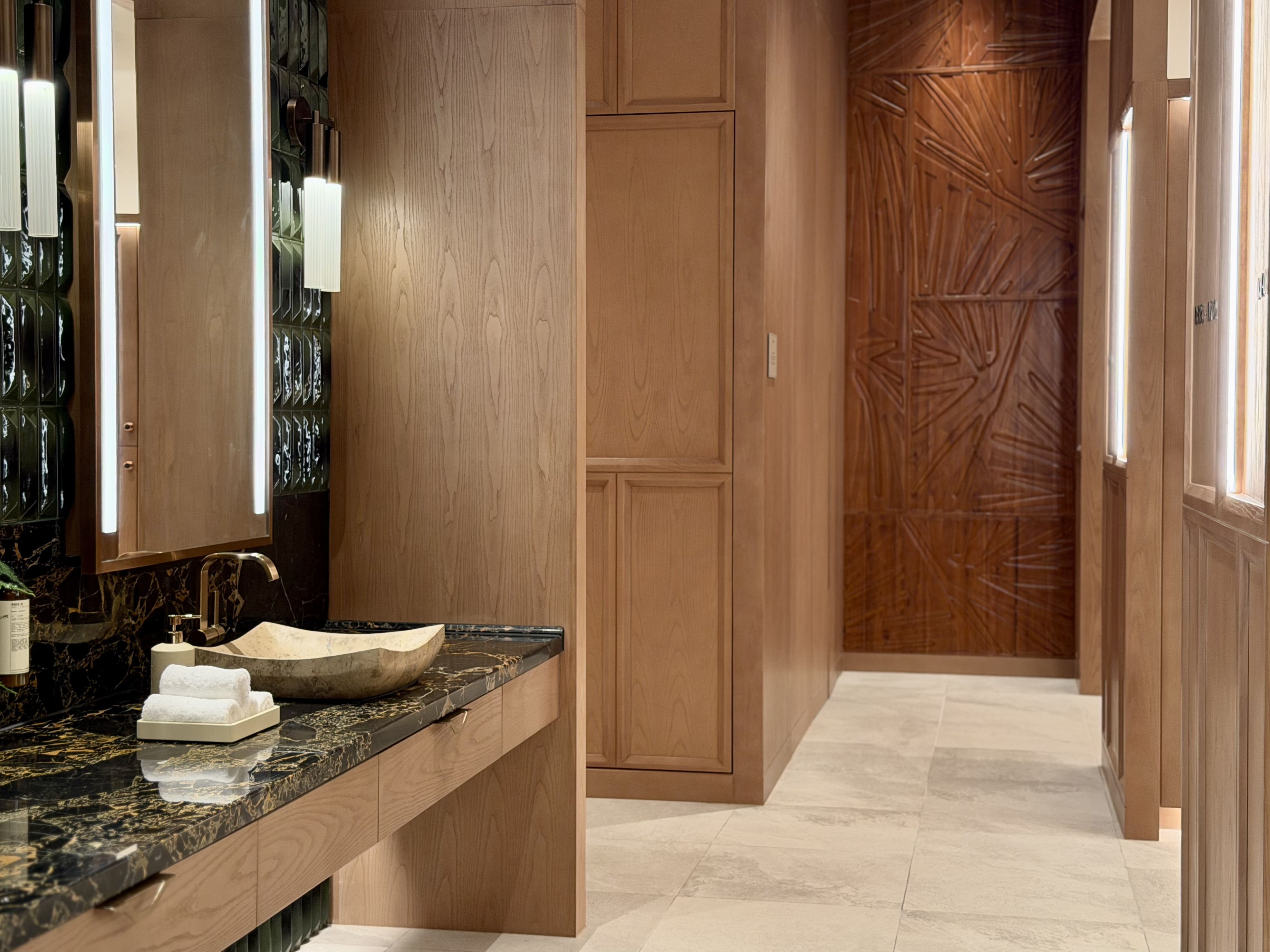 Fairmont Hanoi spa changing rooms