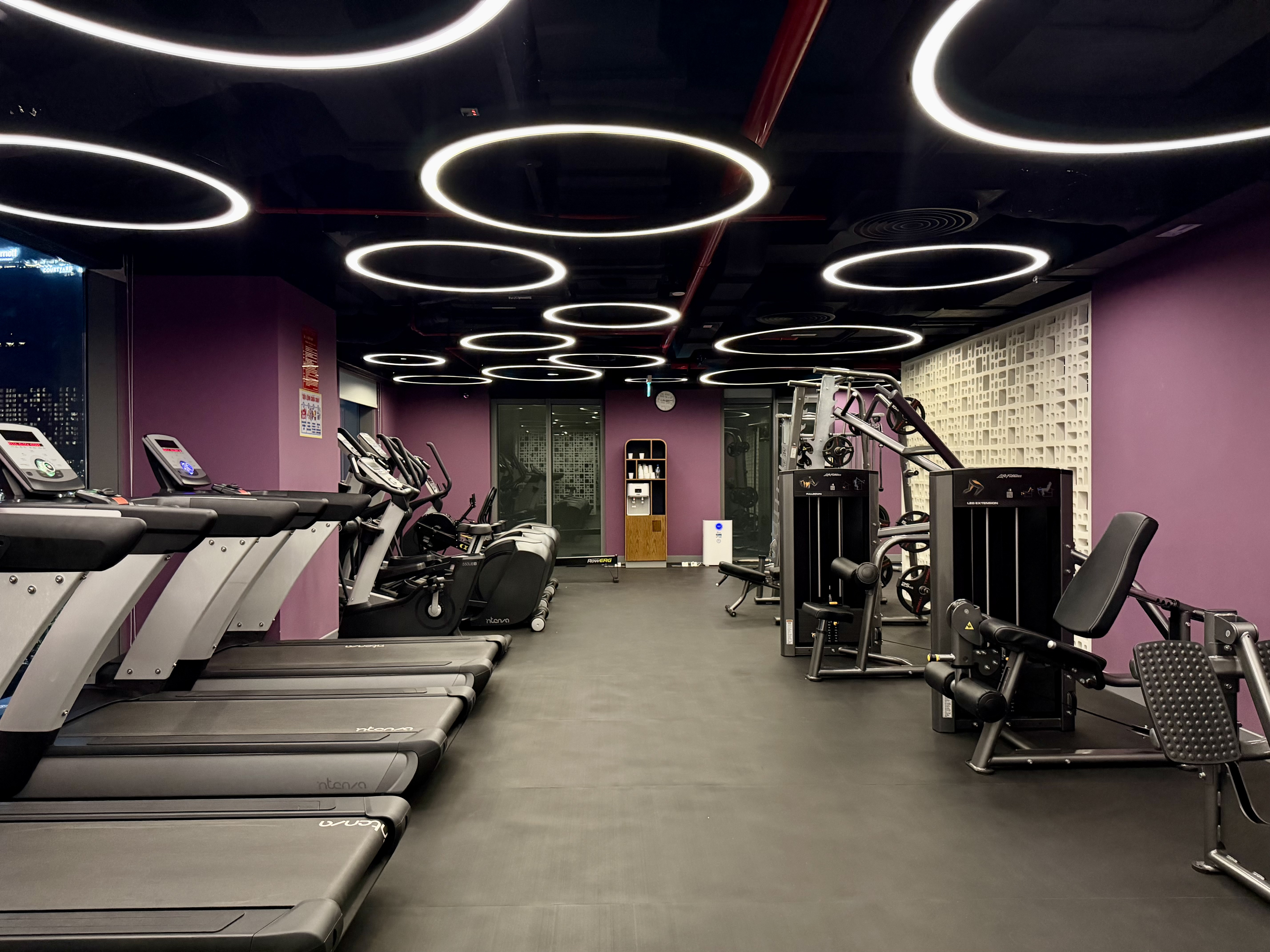 Wink Danang Riverside gym treadmills