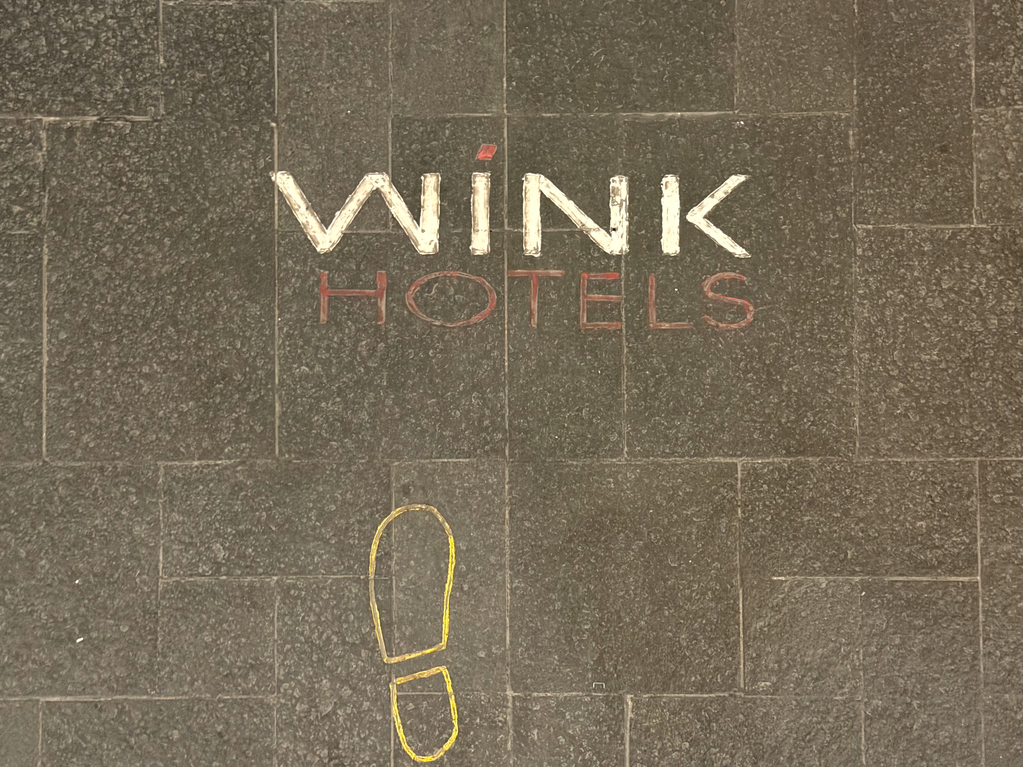 Wink Danang Riverside sidewalk directions